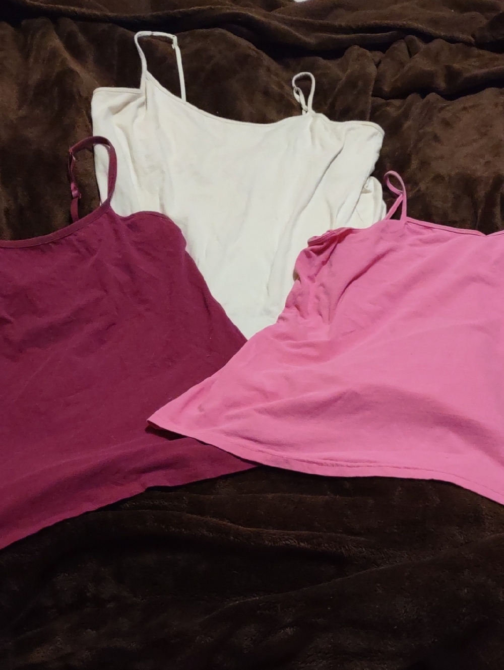 Lot Of 3, XL Camisole Tanks( 2 W/ Built In Bra)